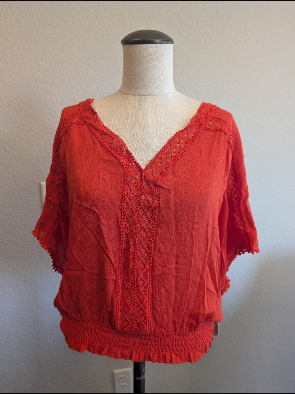 NWT Rose & Grey Sz M Women's Dark  Orange Lace-Trim Peasant Top